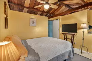 29 E Andrew Comstock Rd, Warwick, RI 02886 - Photo 18
