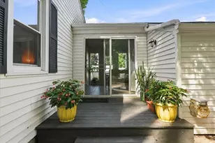 14 Woodhill Dr, Cranston, RI 02920 - Photo 18