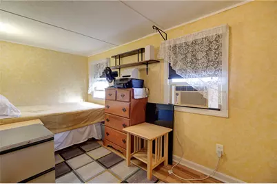 46 Lowell Avenue, Pawtucket, RI 02861 - Photo 10