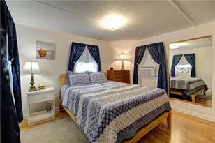 46 Lowell Ave, Pawtucket, RI 02861 - Photo 8