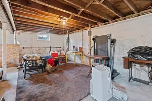 7 Thurston Ave, Portsmouth, RI 02871 - Photo 30