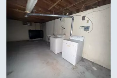 243 Deerfield Road, Cranston, RI 02920 - Photo 28
