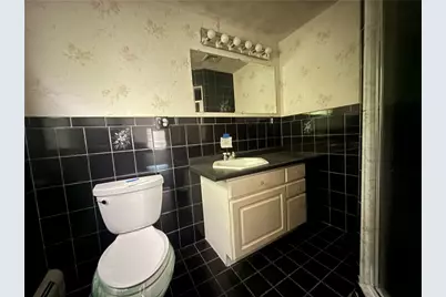 243 Deerfield Road, Cranston, RI 02920 - Photo 12