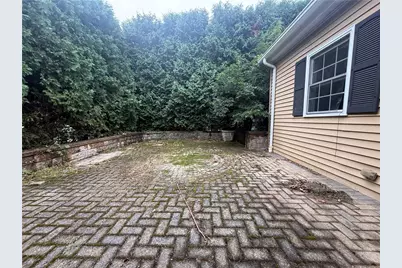 243 Deerfield Road, Cranston, RI 02920 - Photo 32