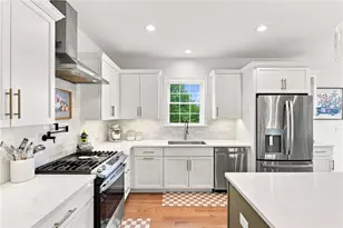 49 Regina Dr, Johnston, RI 02919 - Photo 6