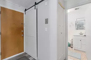 110 Pilgrim Pkwy, Warwick, RI 02888 - Photo 10
