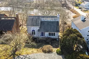 262 Wood Hill Rd, Narragansett, RI 02882 - Photo 2