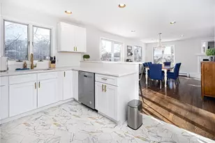 262 Wood Hill Rd, Narragansett, RI 02882 - Photo 12