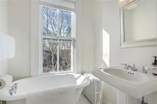100 Coggeshall Ave, Newport, RI 02840 - Photo 30