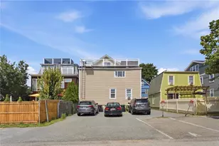 19 Howard St, Newport, RI 02840 - Photo 12