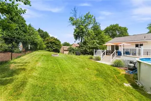 84 Kimberly Ln, Cranston, RI 02921 - Photo 18