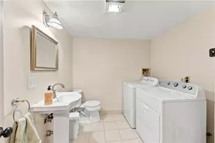 84 Kimberly Ln, Cranston, RI 02921 - Photo 46