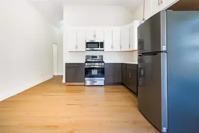 112 Hendrick Street, Providence, RI 02908 - Photo 2