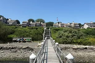 297 Water St, Portsmouth, RI 02871 - Photo 6