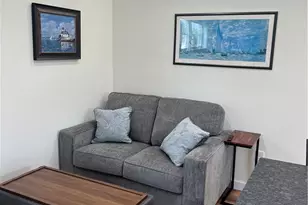 21 Murphy Circle Circle, Middletown, RI 02842 - Photo 6
