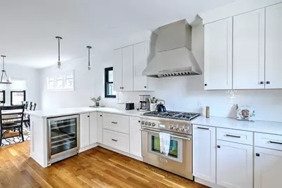 310 Elmgrove Avenue, Providence, RI 02906 - Photo 16