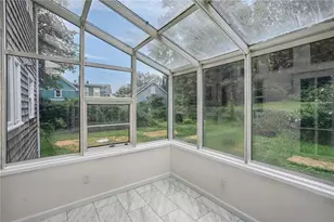 1938 Main Rd, Tiverton, RI 02878 - Photo 12