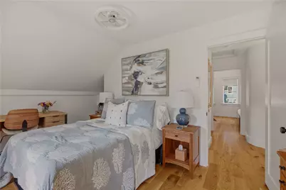 14 Barney Street, Newport, RI 02840 - Photo 20