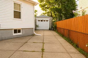 6 Warwick Rd, Pawtucket, RI 02861 - Photo 20