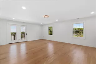 95 W Main Rd, Portsmouth, RI 02871 - Photo 20