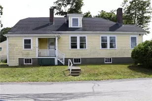 283 W Main Rd, Middletown, RI 02842 - Photo 4