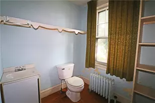 283 W Main Rd, Middletown, RI 02842 - Photo 26