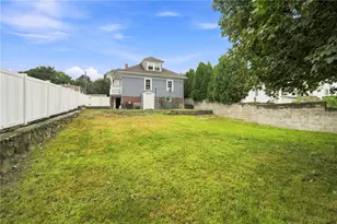 215 Simmonsville Ave, Johnston, RI 02919 - Photo 40