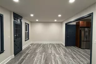 70 Clyde St, West Warwick, RI 02893 - Photo 2