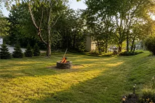 70 Clyde St, West Warwick, RI 02893 - Photo 12
