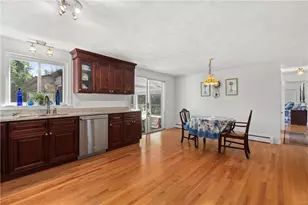 46 Middle Rd, East Greenwich, RI 02818 - Photo 8