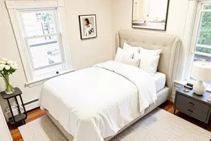 212 Roosevelt St, Providence, RI 02909 - Photo 8