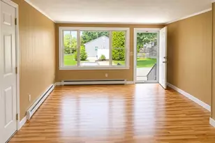 26 Durkin Dr, Narragansett, RI 02882 - Photo 2