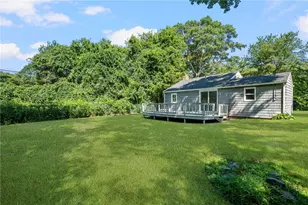 7 Cantone Rd, Narragansett, RI 02882 - Photo 6