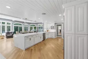 67 Love Ln, Warwick, RI 02886 - Photo 4