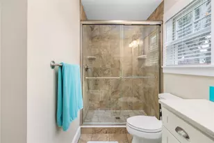 36 Beachview Terrace, Middletown, RI 02842 - Photo 18