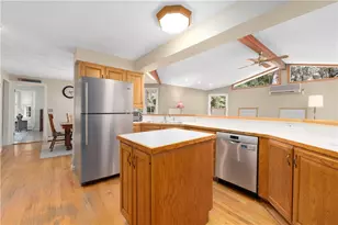 150 Stone Ridge Dr, East Greenwich, RI 02818 - Photo 8