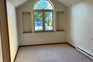 100 Puritan Dr, Warwick, RI 02888 - Photo 6