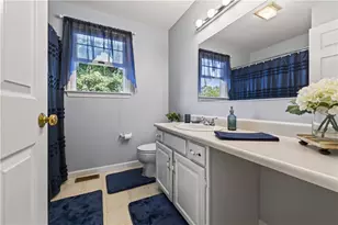 735 Willett Ave, East Providence, RI 02915 - Photo 18