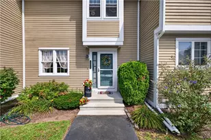735 Willett Ave, East Providence, RI 02915 - Photo 1