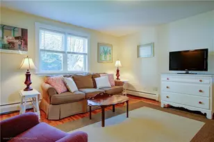 70 Carroll Ave, Newport, RI 02840 - Photo 10