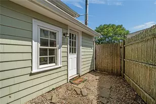 225 Waldron Ave, North Kingstown, RI 02852 - Photo 8