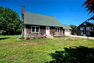 27 Sunset Dr, Charlestown, RI 02813 - Photo 2