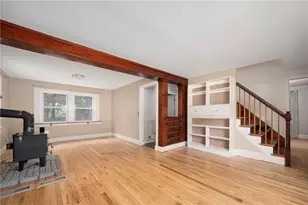22 Robbins Dr, Coventry, RI 02816 - Photo 8