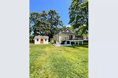 34 Wuddall Avenue, Warwick, RI 02889 - Photo 2