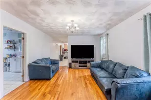 95 Laura St, Providence, RI 02907 - Photo 16