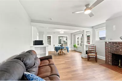 47 Friendly Road, Cranston, RI 02910 - Photo 6