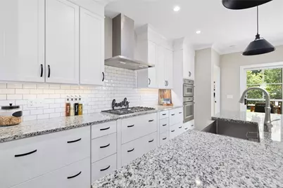 49 Travelers Court, East Greenwich, RI 02181 - Photo 10