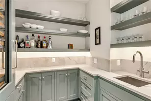 119 Spring St, Newport, RI 02840 - Photo 24