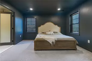 2 Overhill Rd, Warren, RI 02885 - Photo 18