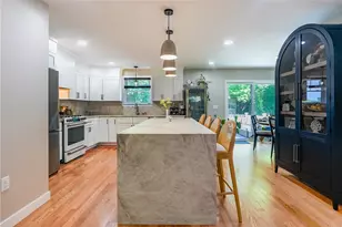 2 Overhill Rd, Warren, RI 02885 - Photo 6